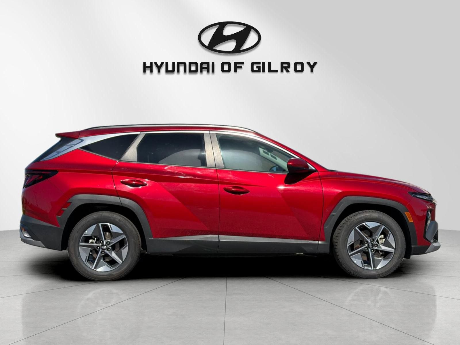Used 2025 Hyundai Tucson SEL FWD image 6