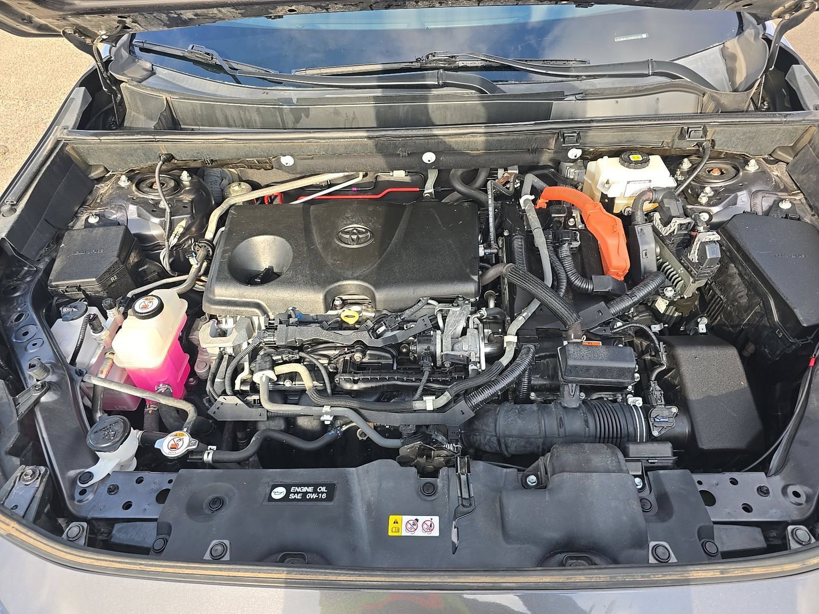 Used 2019 Toyota RAV4 LE AWD/4WD image 8