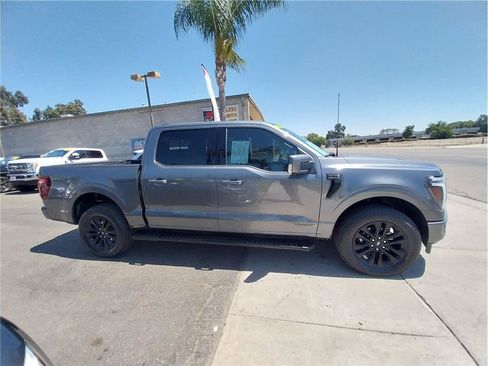 Used 2025 Ford F150 Lariat w/ Equipment Group 501A Mid AWD/4WD image 4