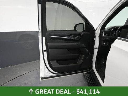 Used 2021 GMC Yukon Denali w/ Denali Premium Package AWD/4WD image 30
