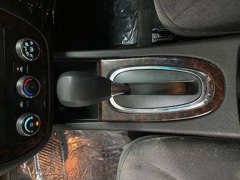 Used 2013 Chevrolet Impala LS image 23