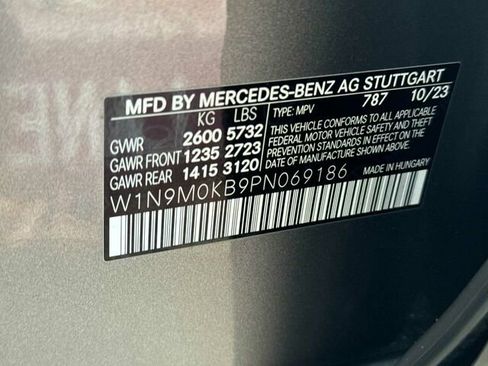 Certified 2023 Mercedes-Benz EQB 300 4MATIC image 38