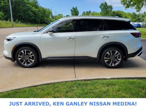 Used 2023 INFINITI QX60 Luxe w/ Vision Package AWD/4WD image 6