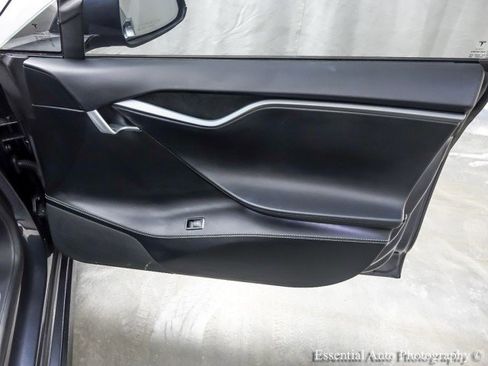 Used 2020 Tesla Model S Long Range Plus image 39