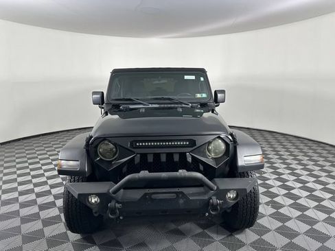 Used 2021 Jeep Wrangler Unlimited Sport AWD/4WD image 2