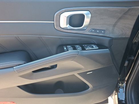 New 2026 Kia Sorento SX Prestige image 8