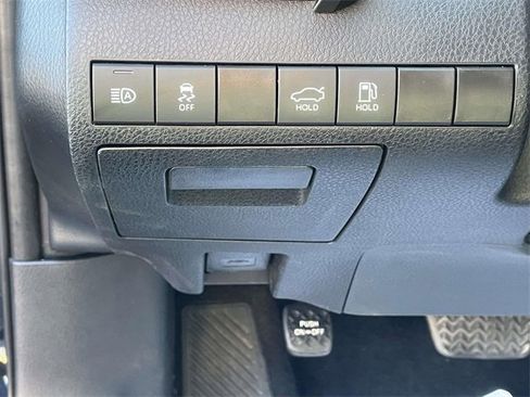 Used 2024 Toyota Camry SE image 16