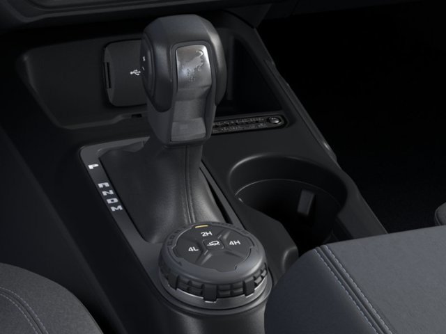 Used 2025 Ford Bronco Outer Banks AWD/4WD image 17
