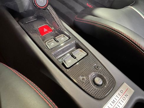 Used 2015 Ferrari 458 Speciale A image 30