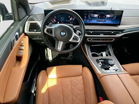 Used 2024 BMW X7 xDrive40i w/ Executive Package AWD/4WD image 24