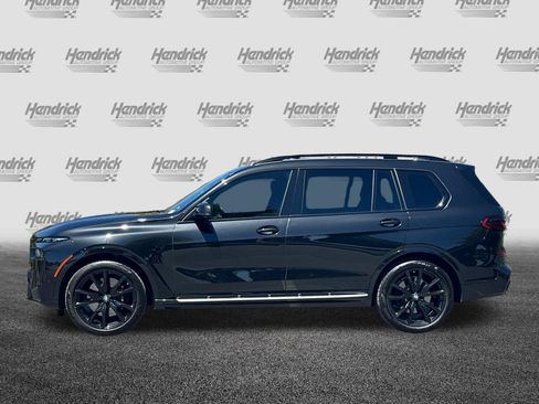 Used 2024 BMW X7 xDrive40i w/ M Sport Package AWD/4WD image 8