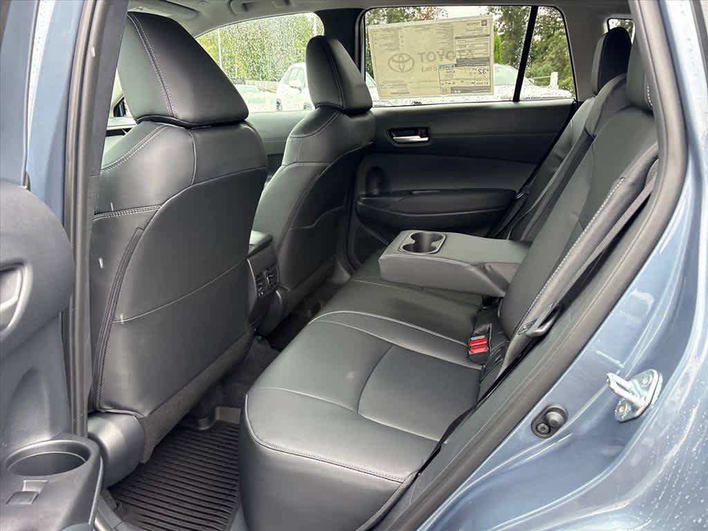 Used 2026 Toyota Corolla Cross XLE w/ Convenience Package FWD image 9