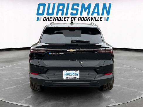 New 2026 Chevrolet Equinox EV LT image 5