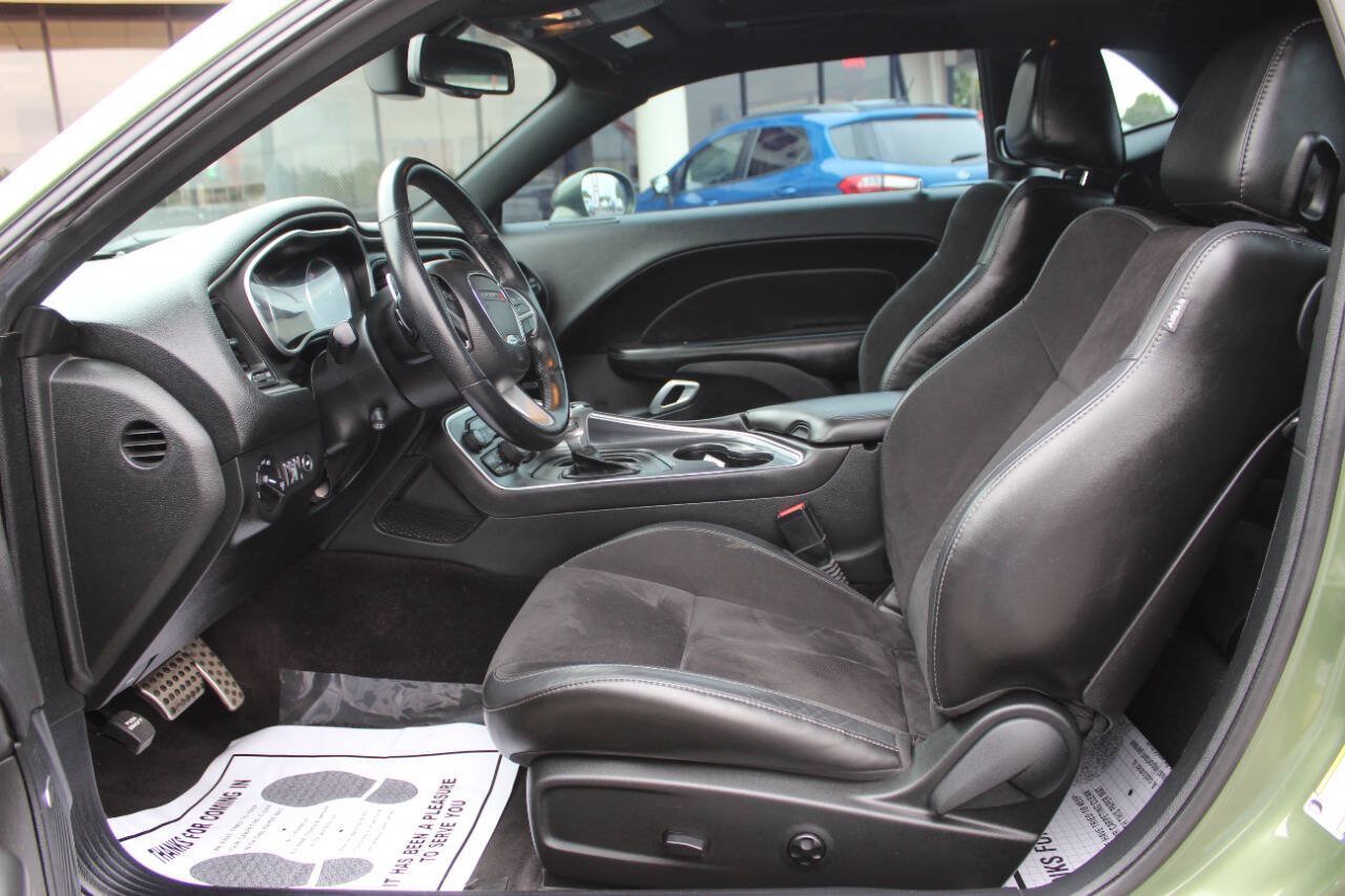 Used 2018 Dodge Challenger GT w/ GT Interior Package AWD/4WD image 16