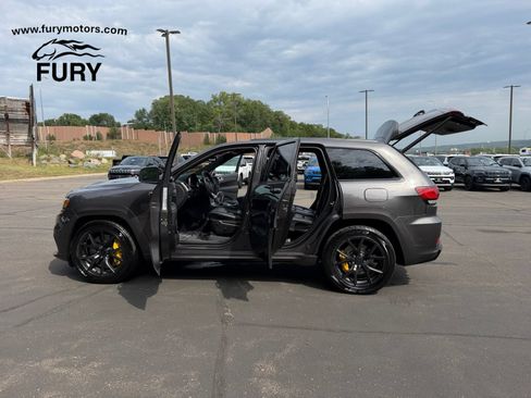 Used 2018 Jeep Grand Cherokee Trackhawk AWD/4WD image 44