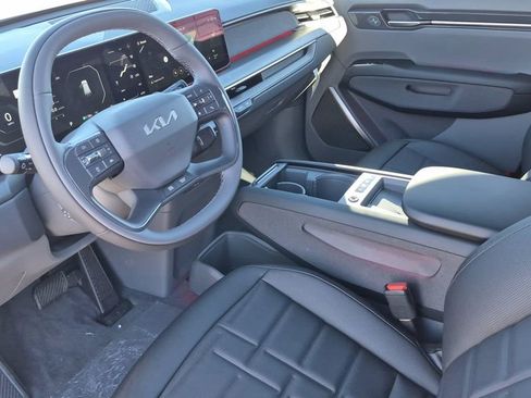 New 2026 Kia EV9 Land w/ Nightfall Edition Package image 10