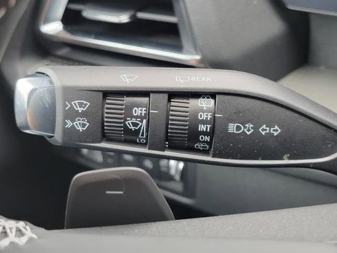 New 2026 Chevrolet Traverse LT w/ Midnight/Sport Edition image 13