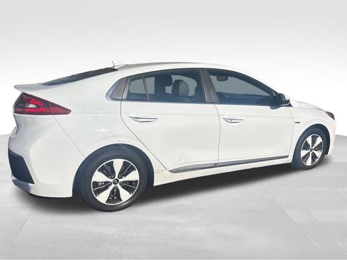 Used 2019 Hyundai Ioniq Limited image 13