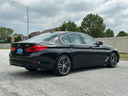 Used 2019 BMW 530i xDrive w/ Convenience Package AWD/4WD image 7