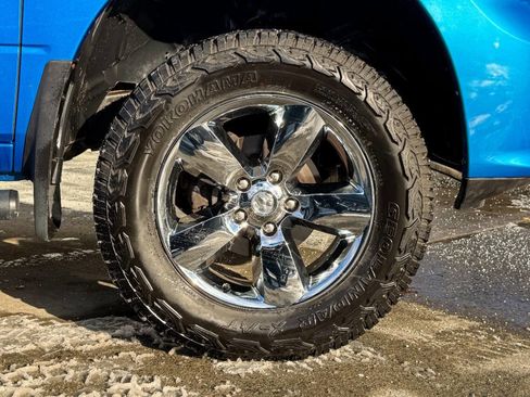 Used 2018 RAM 1500 Sport w/ Hydro Blue Sport Package image 10