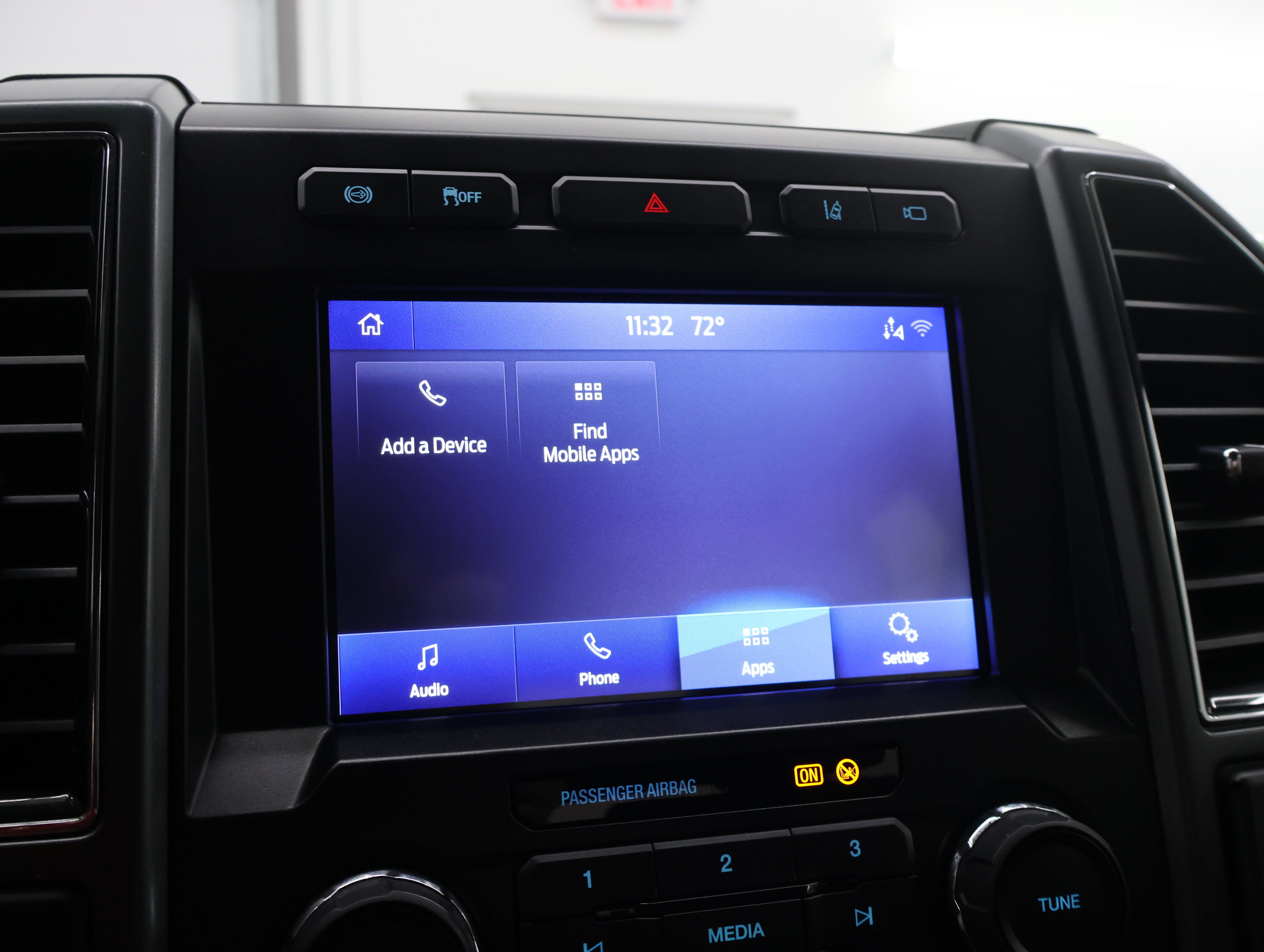 Used 2021 Ford F250 XLT w/ XLT Premium Package AWD/4WD image 52