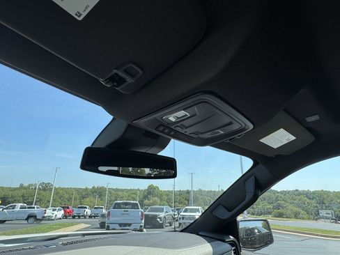 New 2026 Chevrolet Silverado 1500 LTZ w/ Z71 Off-Road Package image 20