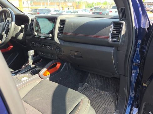 Used 2023 Nissan Frontier PRO-4X w/ Pro Convenience Package AWD/4WD image 12