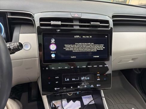 Certified 2023 Hyundai Tucson Limited image 10