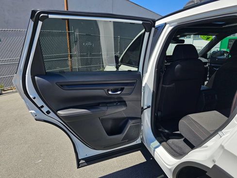 Used 2024 Honda CR-V Sport image 15