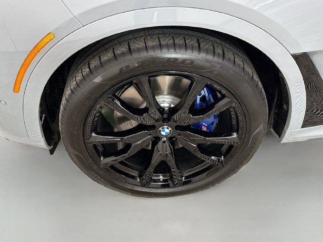New 2027 BMW X7 xDrive40i w/ M Sport Package AWD/4WD image 33