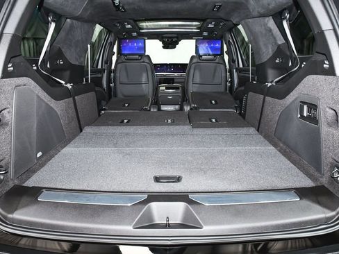 Used 2026 Cadillac Escalade ESV Platinum Sport AWD/4WD image 72