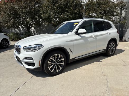 Used 2019 BMW X3 xDrive30i w/ Executive Package AWD/4WD image 3