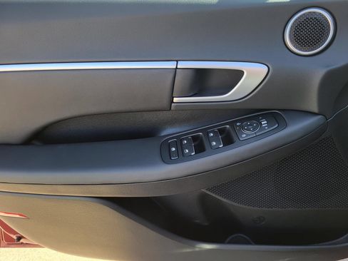 New 2026 Hyundai Sonata SEL FWD image 12