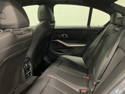Certified 2025 BMW 330i Sedan w/ Premium Package RWD image 29