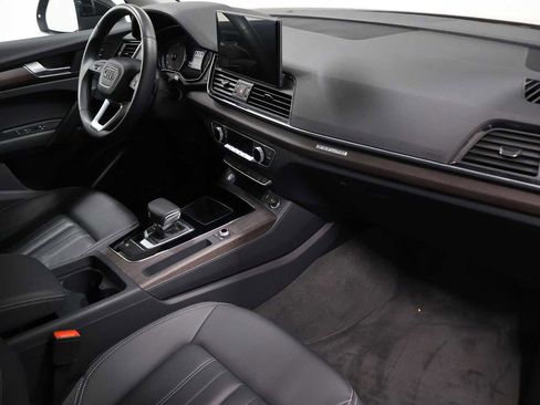 Used 2023 Audi Q5 2.0T Premium w/ Convenience Package AWD/4WD image 6