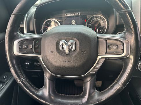 Used 2019 RAM 1500 Big Horn AWD/4WD image 19