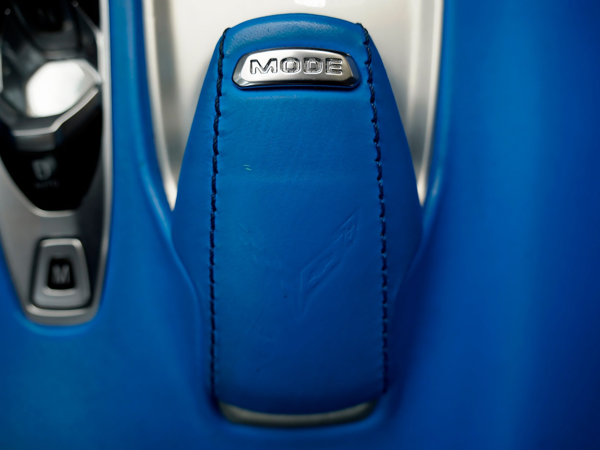 Used 2023 Chevrolet Corvette Stingray Premium Cpe w/ Z51 Performance Package RWD image 37