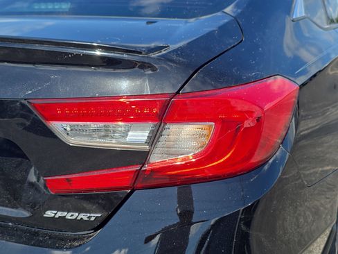 Used 2022 Honda Accord Sport image 8