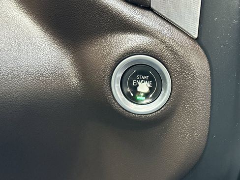 Used 2022 GMC Sierra 1500 SLE w/ X31 Off-Road Package image 23