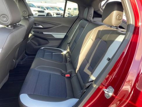 Certified 2024 Buick Envista Preferred w/ Convenience II Package image 18