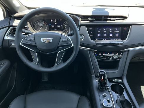 New 2025 Cadillac XT5 Premium Luxury w/ Technology Package image 11