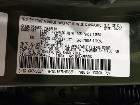 Used 2022 Toyota Tacoma TRD Off-Road image 28