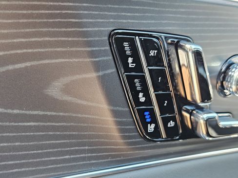 New 2026 Cadillac Lyriq V image 29