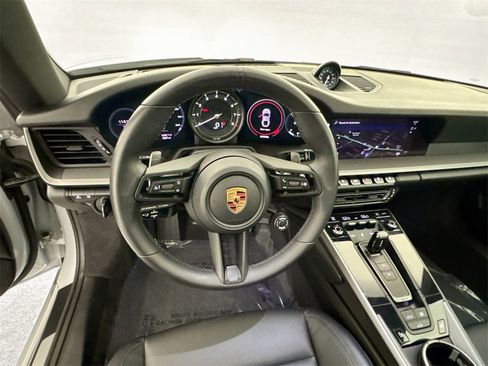 Used 2024 Porsche 911 Carrera image 11