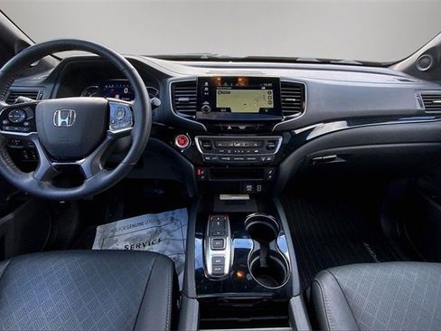 Used 2022 Honda Passport Elite image 12