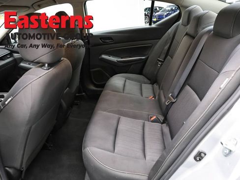 Used 2023 Nissan Altima 2.5 S FWD image 20