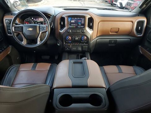 Used 2020 Chevrolet Silverado 1500 High Country w/ Technology Package image 19