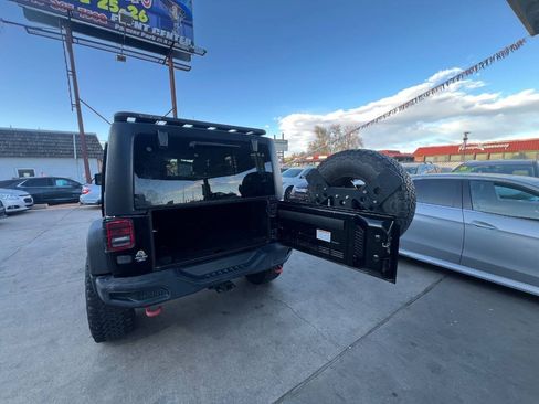 Used 2014 Jeep Wrangler Unlimited Sport w/ Quick Order Package 24S AWD/4WD image 15