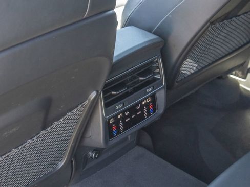 Used 2021 Audi SQ7 Premium Plus w/ Driver Assistance Package image 35