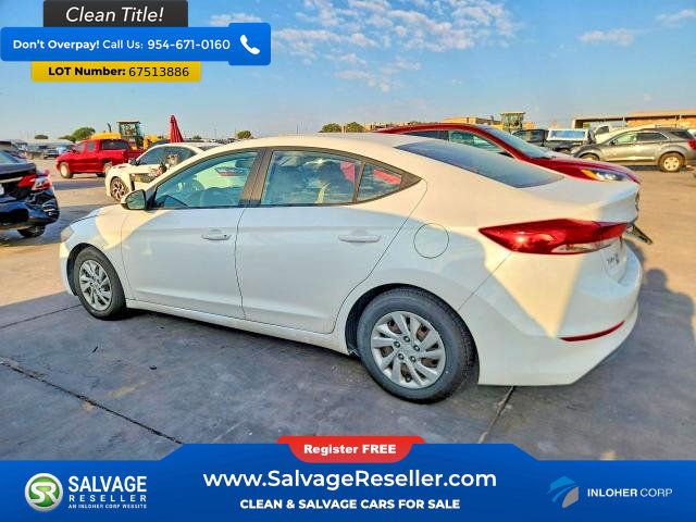 Used 2018 Hyundai Elantra SE FWD image 3